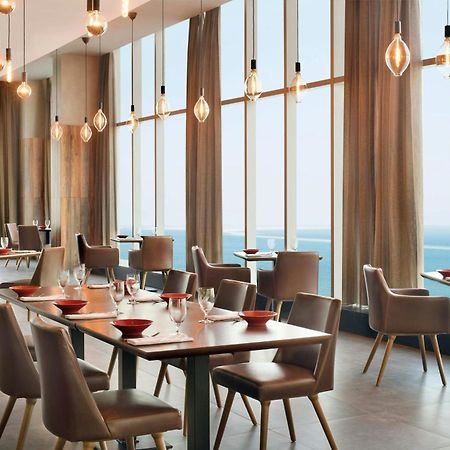 Delta Hotels By Marriott City Center Doha Luaran gambar The restaurant
