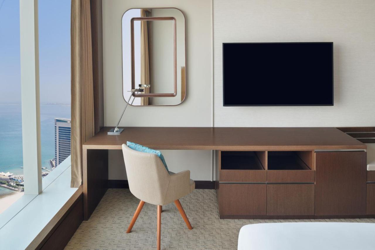 Delta Hotels By Marriott City Center Doha Luaran gambar A room at the hotel